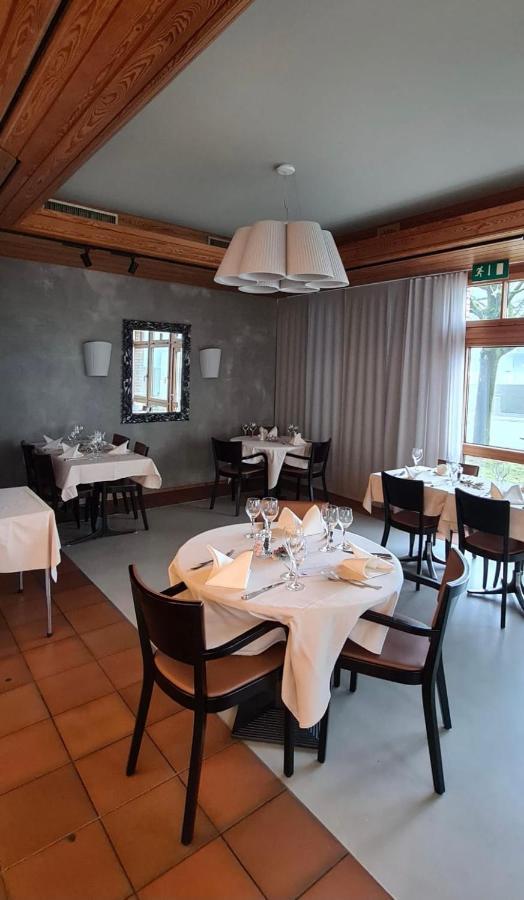 Hotel Breiti Bachenbulach Ngoại thất bức ảnh