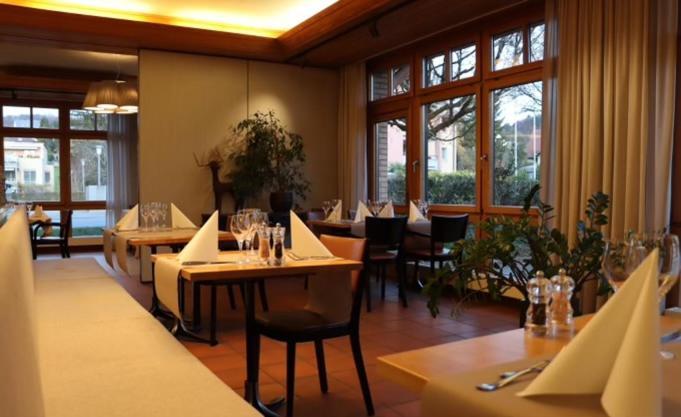 Hotel Breiti Bachenbulach Ngoại thất bức ảnh